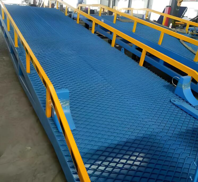 改则移动式液压登车桥